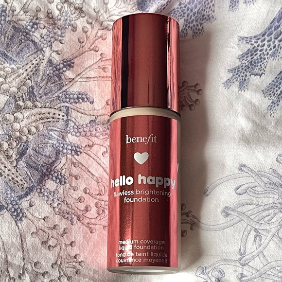 Benefit Hello Happy Brightening Foundation #1 Fair Cool - Picture 5 of 11